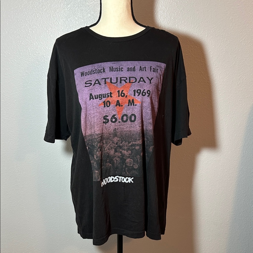 Woodstock Oversized Black Graphic T-Shirt